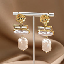 Ultra Lucky Gold Earrings with Glass and Baroque Pearl - Baroqueluck