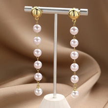 Graceful Gold Dangle Earrings with Baroque Pearls - Baroqueluck