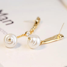 Asymmetrical Gold Drop Earrings with Baroque Pearls - Baroqueluck