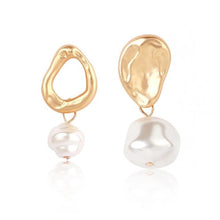 Unique Gold Pearl Earrings Set - Baroqueluck